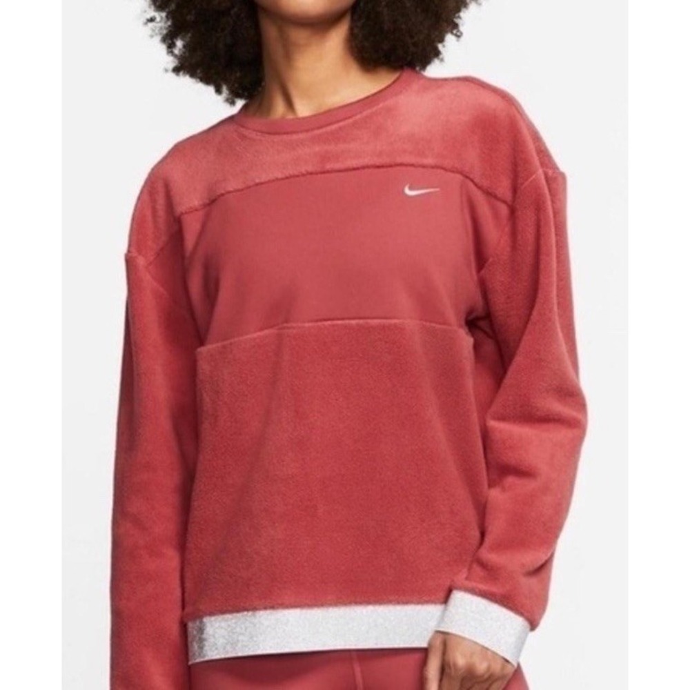 NIKE Women's Therma Icon Clash Red Fleece Training Crew Sweatshirt Size M
